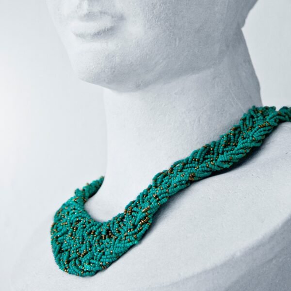 The Angel Flower Necklace